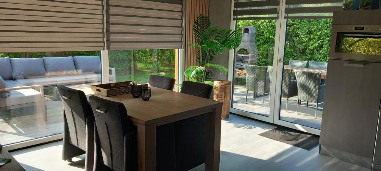 Luxe Recreatie Bungalow No 10 Scherpenisse 外观 照片